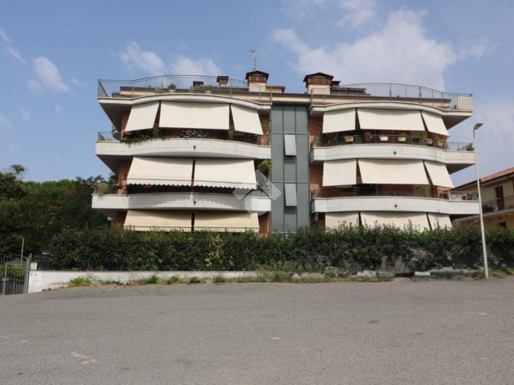 appartamento in vendita a Genzano di Roma