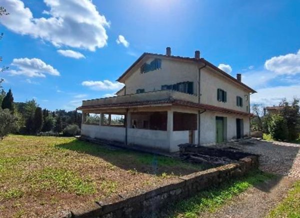 casa indipendente in vendita a Genzano di Roma