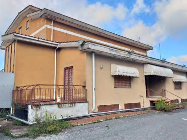 ufficio in vendita a Genzano di Roma