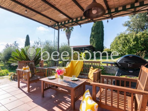 casa indipendente in vendita a Genzano di Roma