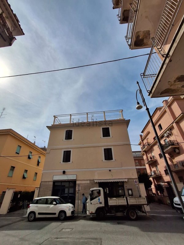 appartamento in vendita a Genzano di Roma