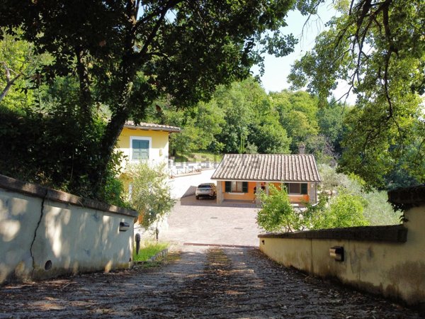 casa indipendente in vendita a Gerano