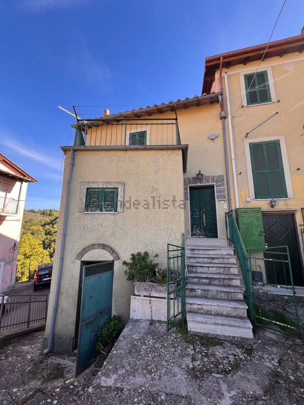 appartamento in vendita a Gerano
