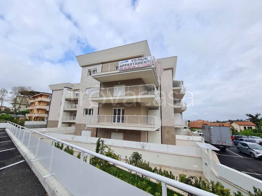 appartamento in vendita a Grottaferrata