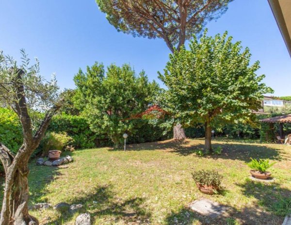 casa indipendente in vendita a Grottaferrata
