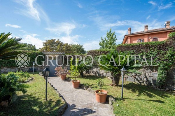 casa indipendente in vendita a Grottaferrata