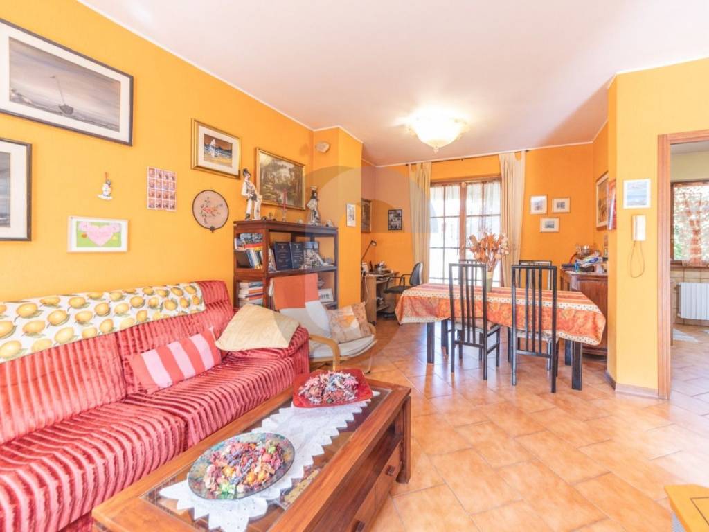 casa indipendente in vendita a Grottaferrata
