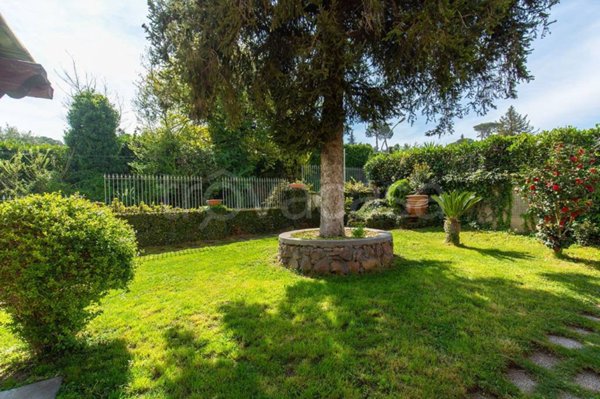 appartamento in vendita a Grottaferrata