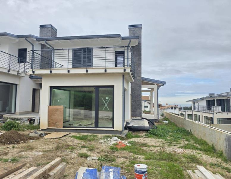 casa indipendente in vendita a Grottaferrata