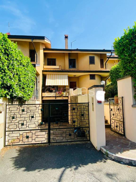 casa indipendente in vendita a Grottaferrata