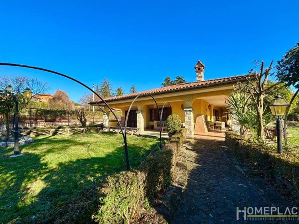 casa indipendente in vendita a Grottaferrata