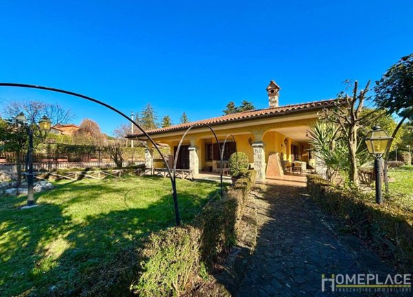 casa indipendente in vendita a Grottaferrata