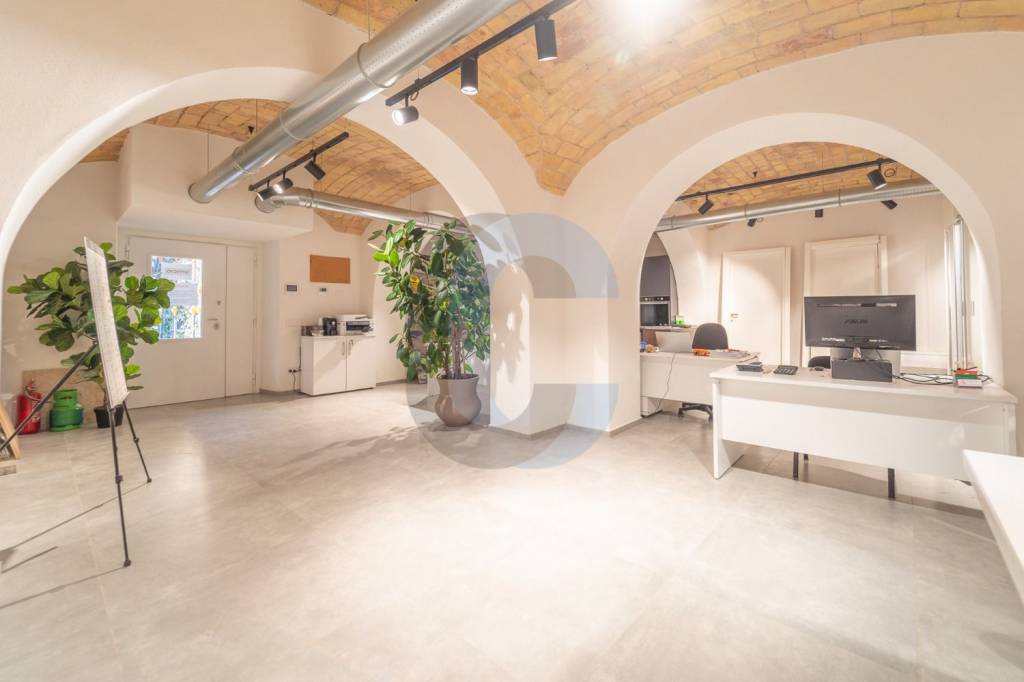 ufficio in vendita a Grottaferrata