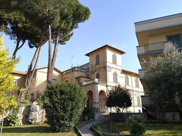 appartamento in vendita a Grottaferrata