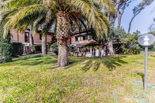 casa indipendente in vendita a Grottaferrata
