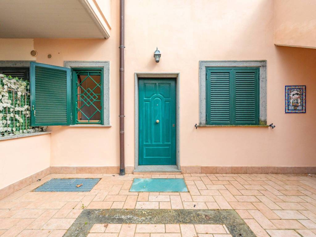 appartamento in vendita a Grottaferrata