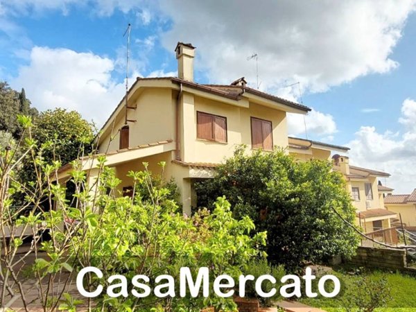 casa indipendente in vendita a Grottaferrata