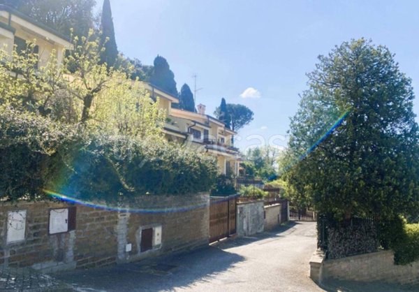 casa indipendente in vendita a Grottaferrata