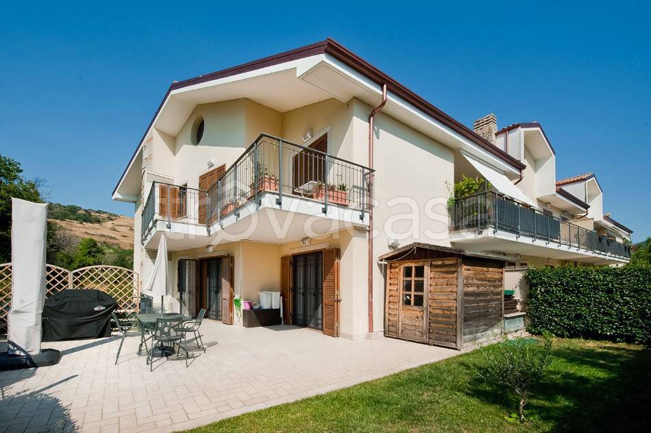 appartamento in vendita a Grottaferrata