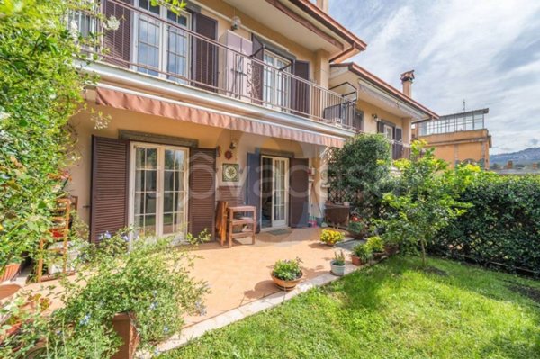 casa indipendente in vendita a Grottaferrata