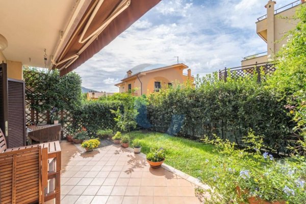 casa indipendente in vendita a Grottaferrata