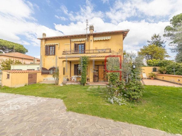 casa indipendente in vendita a Grottaferrata