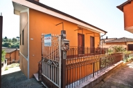 casa indipendente in vendita a Grottaferrata