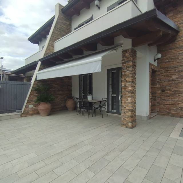casa indipendente in vendita a Grottaferrata