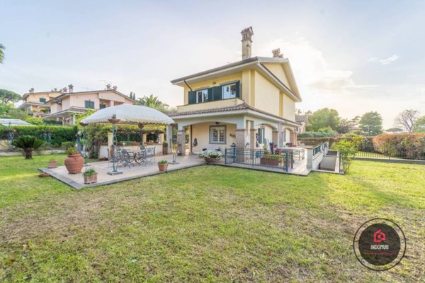 casa indipendente in vendita a Grottaferrata
