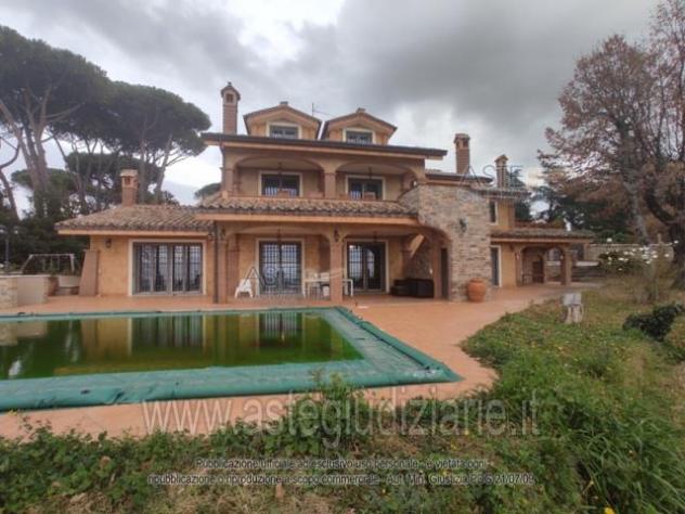 casa indipendente in vendita a Grottaferrata