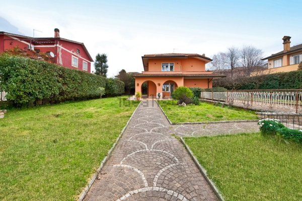 casa indipendente in vendita a Grottaferrata