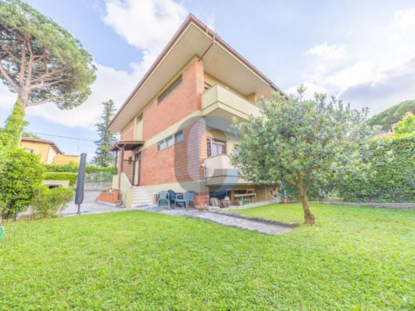 casa indipendente in vendita a Grottaferrata