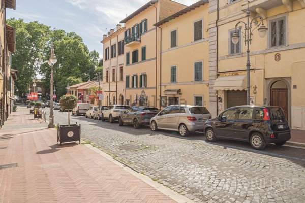 appartamento in vendita a Grottaferrata