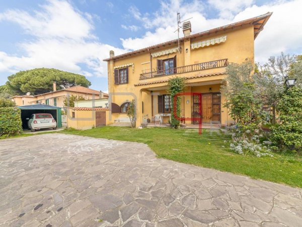 casa indipendente in vendita a Grottaferrata