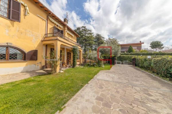 casa indipendente in vendita a Grottaferrata