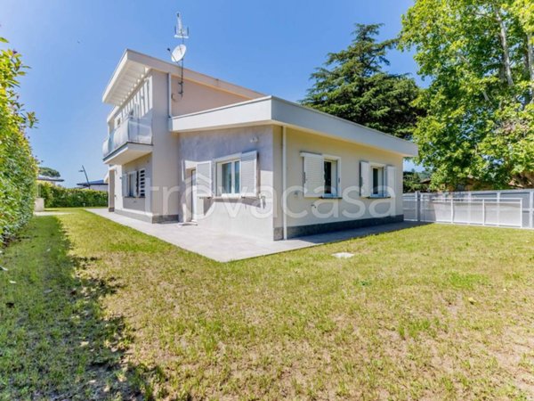 casa indipendente in vendita a Grottaferrata