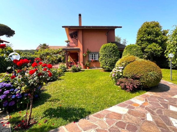 casa indipendente in vendita a Grottaferrata
