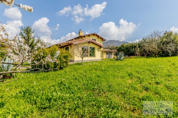 casa indipendente in vendita a Grottaferrata