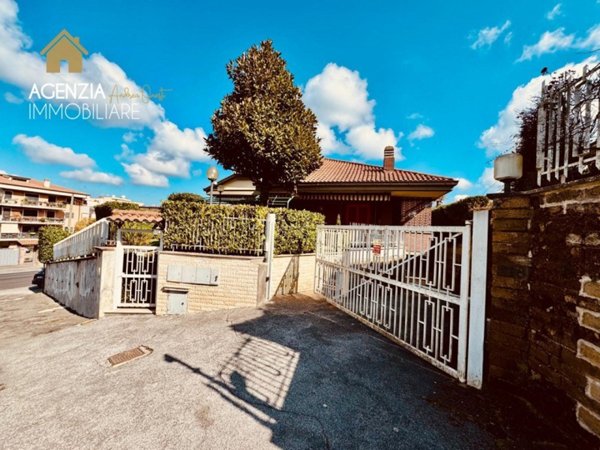 casa indipendente in vendita a Grottaferrata