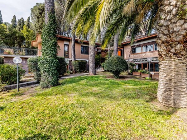 casa indipendente in vendita a Grottaferrata