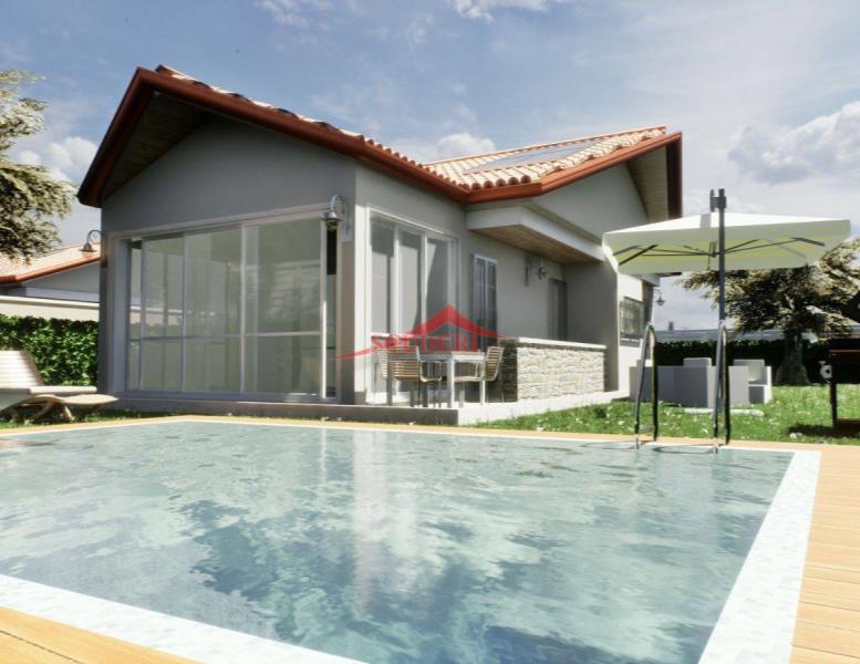 casa indipendente in vendita a Grottaferrata