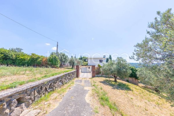 casa indipendente in vendita a Grottaferrata