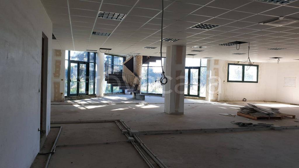 ufficio in vendita a Grottaferrata
