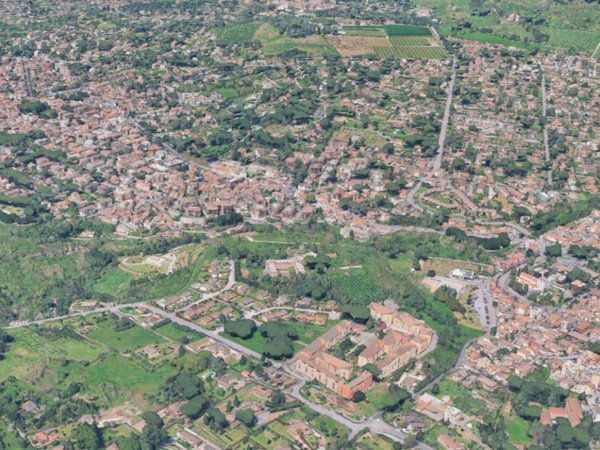 negozio in vendita a Grottaferrata