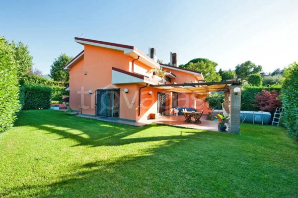 casa indipendente in vendita a Grottaferrata