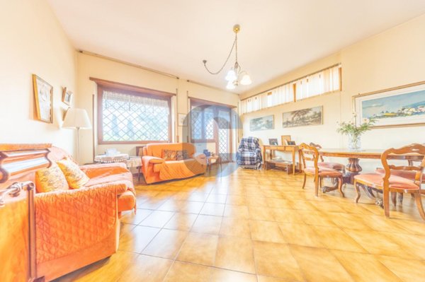 casa indipendente in vendita a Grottaferrata