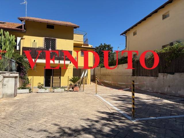 appartamento in vendita a Grottaferrata