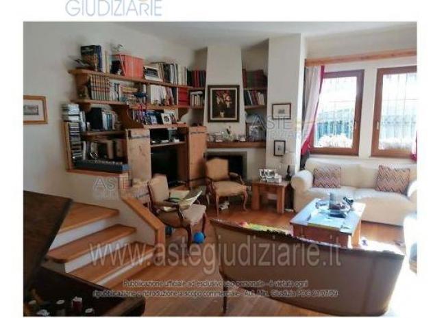 casa indipendente in vendita a Grottaferrata