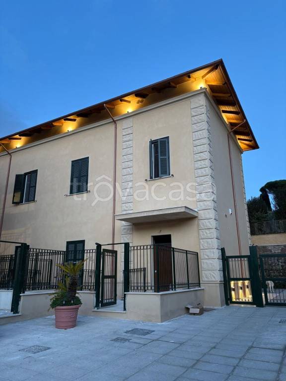 appartamento in vendita a Grottaferrata