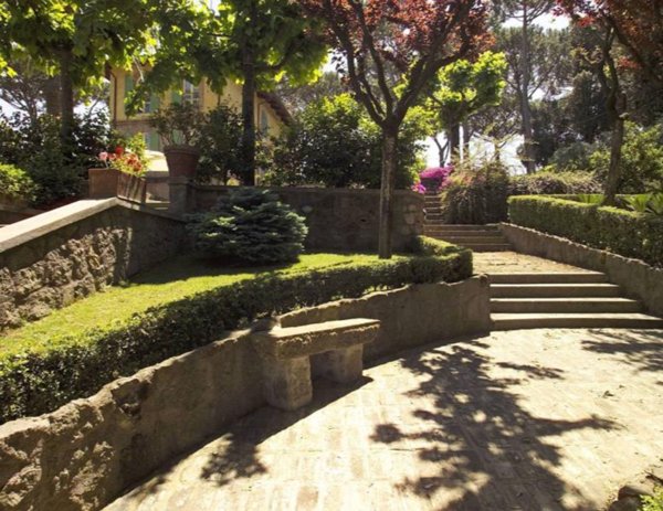 casa indipendente in vendita a Grottaferrata